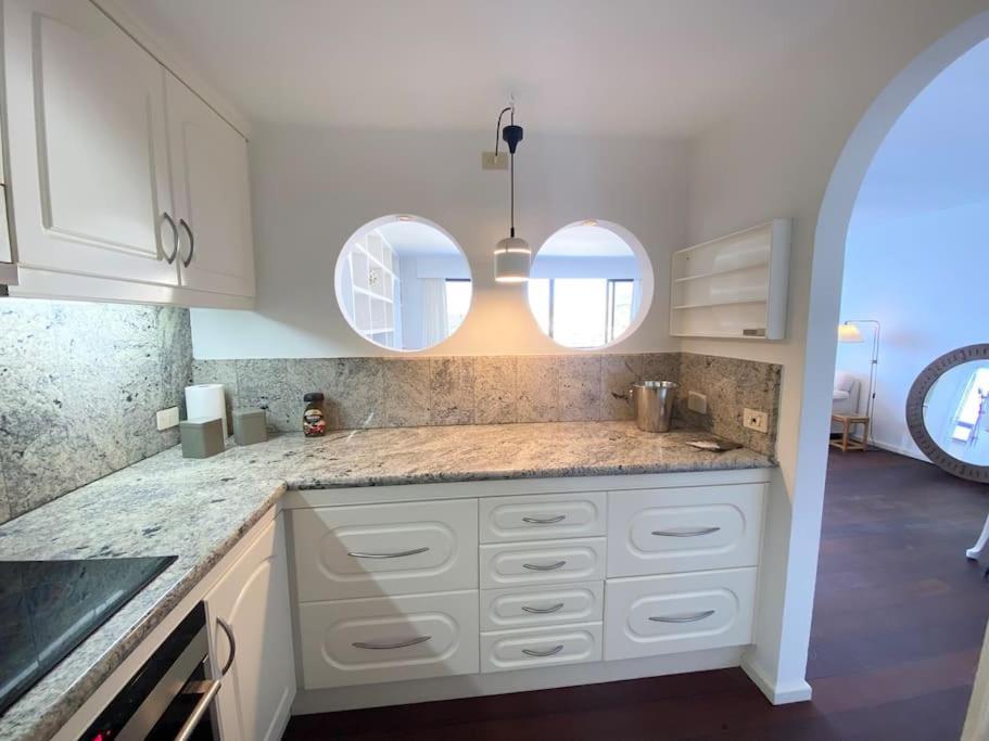 100 M2 Penthouse On The Beach. Patalavaca Extérieur photo